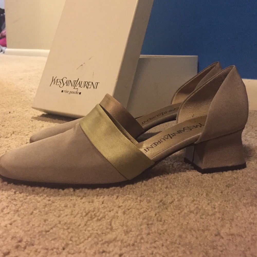 YSL Ribbon Flats - Picture 2 of 4
